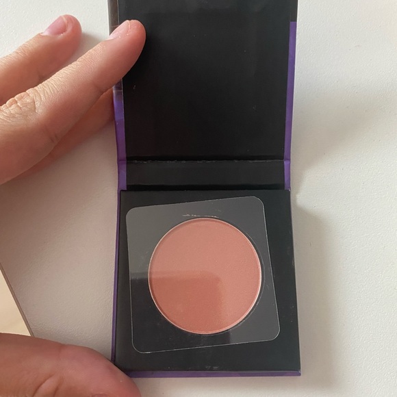 Sugar Cosmetics Contour De Force Mini Blush in 01 Peach Peak - Picture 4 of 4